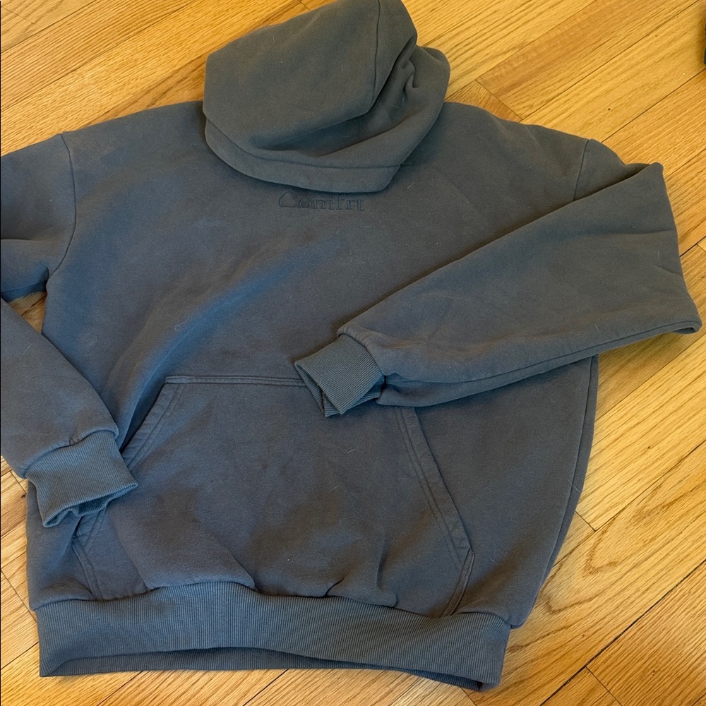 grey comfort hoodie size medium